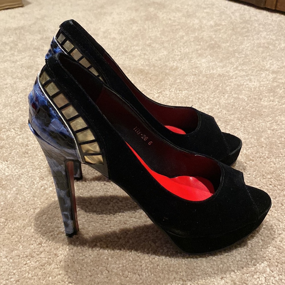 Design by Jacobies Heels